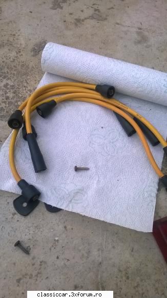 vand fise bujii super bougicord cable galbene noi de pe timpuri pentru renault 5
pret 100 lei cu tot