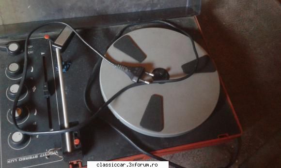 din pod stereo lux