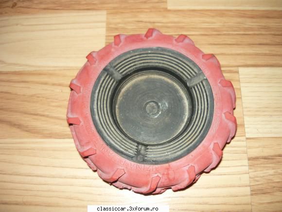 scrumiere cauciuc vctoria floresti poate sterge