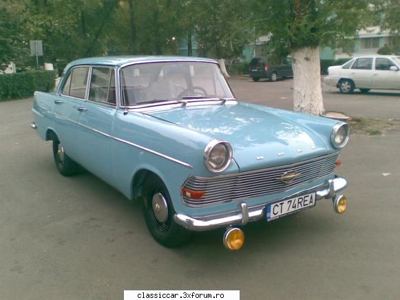 opel rekord 1968 matusica bleu  sa  o  vada  la  visinie