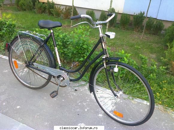bicicleta mars vintage bicla arata bine,la vopsea cauciucuri noi,scaun iluminare 355 lei,tlf meu