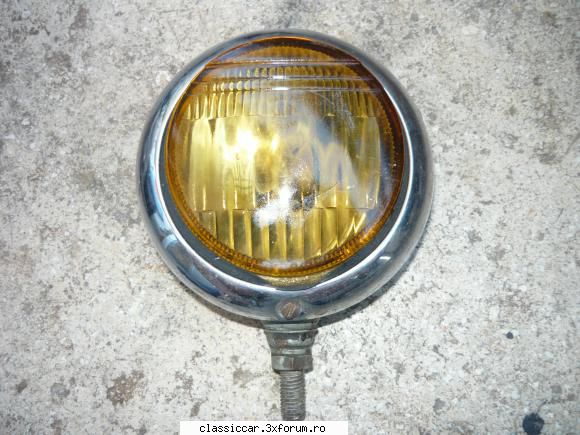 piese dacia 1300 noi proiector romanesc stare buna-80 lei