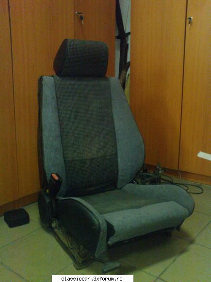 vand scaun sport bmw e30 coupe bancheta poze....