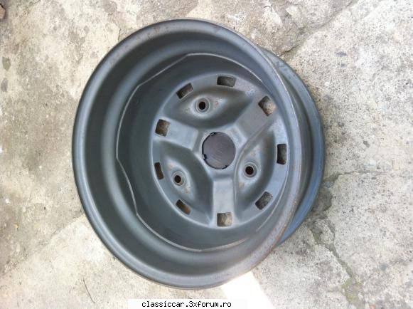 vand janta dacia model canada noua 4.5 bx13 poza..