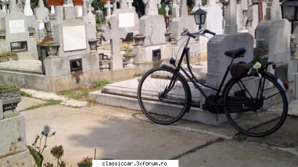 bicicleta veche raleigh nottingham england foto