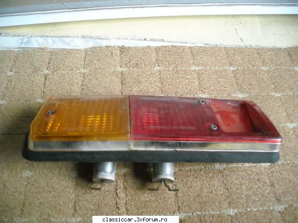 vand piese dacia 1300/1100 lampa sh.