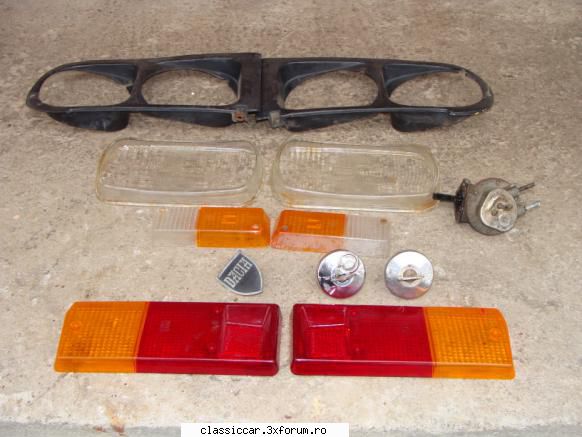 vand piese pentru dacia 1300 -sticle far cibie pret:50 lei stop elba pret:30 lei elba pret:20 lei