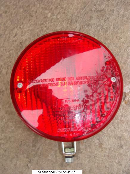 vanduta. vand lampa ceata carello