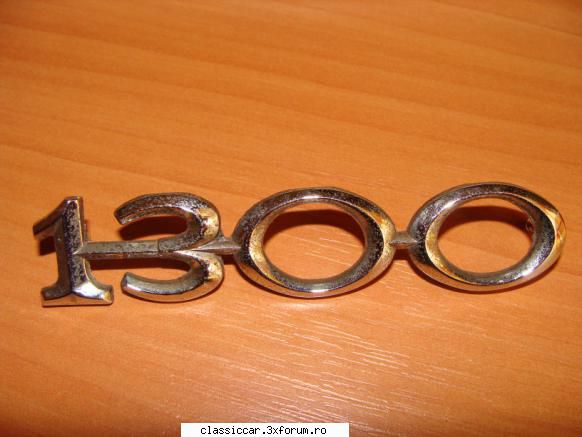vand piese pentru dacia 1300 sticlele pentru far cibie s-au lei