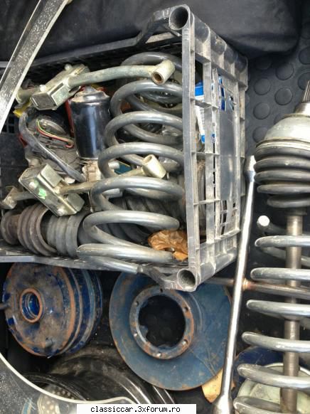 vand piese pentru dacia adaugam dacia 1300 din 1970 una din 1978 pentru piese, precum multe alte