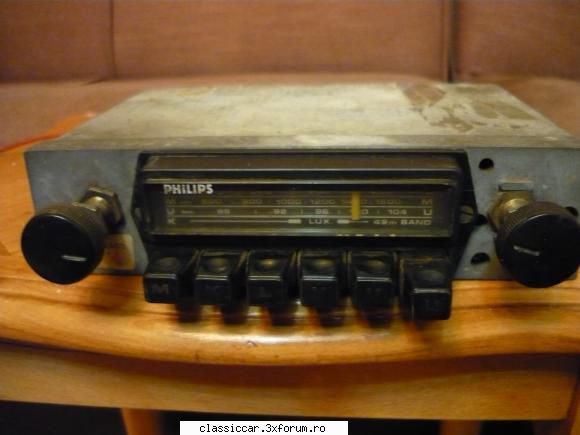 lichidare colectie radiouri auto vechi anii numai philips memorii mecanice lei