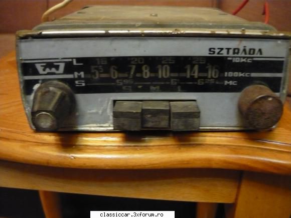 lichidare colectie radiouri auto vechi anii numai radio strada cred este warsava -60 lei