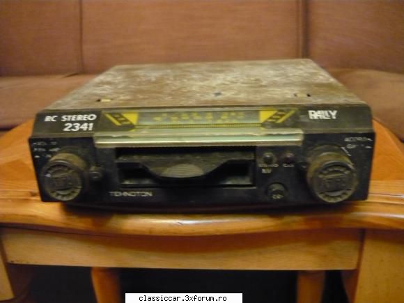 lichidare colectie radiouri auto vechi anii numai radio rally-50 lei