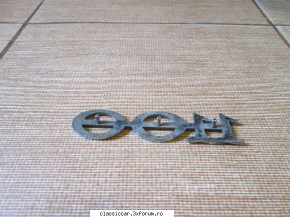 diverse piese dacia numai... picioruse intacte