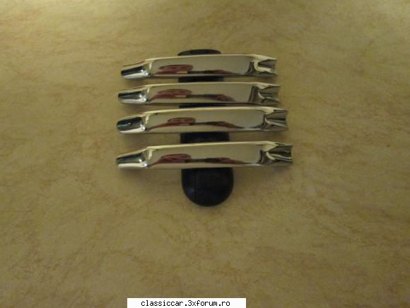 diverse piese dacia numai... manere noi 150 lei/set