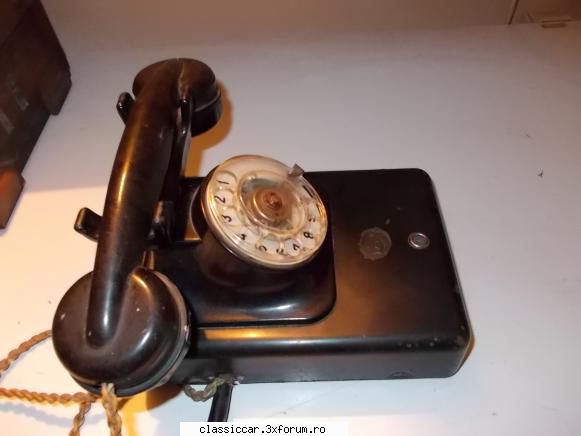 este un telefon tesla rar anii40 stare foarte buna de 200 lei
poze mai multe pe
  telefon tesla anii