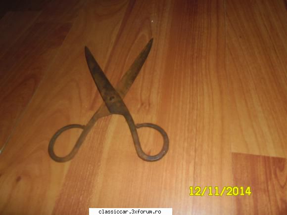 tirbuson vechi foarfeca lei