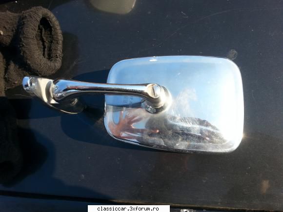si spatele : vand oglinda laterala cromata noua (posibil lada sau skoda)