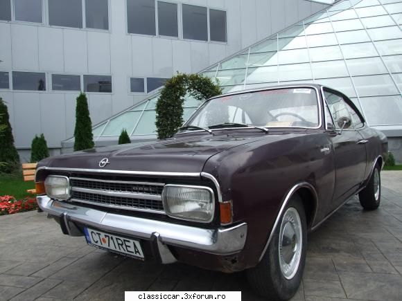 opel rekord 1968 la  pe  fata 