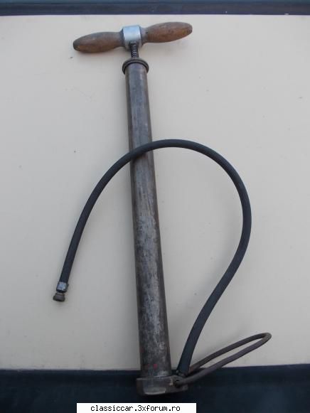 piese diverse auto,moto nos pompa auto anii 30-45din alama turnata pret 100 lei