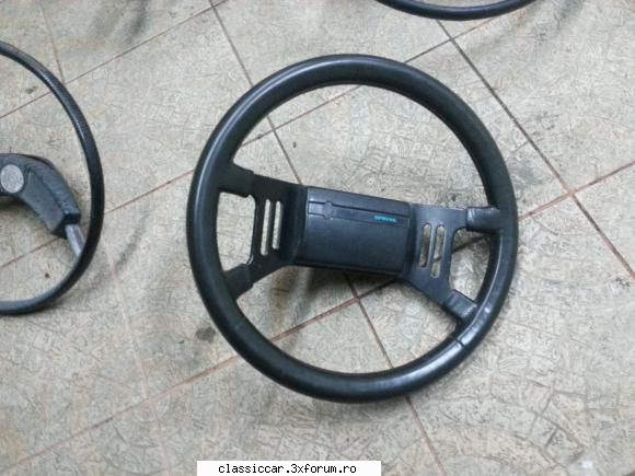 vand volane patrulea cel care mi-e cel mai drag mie ... stiu inca daca vand sau nu.renault