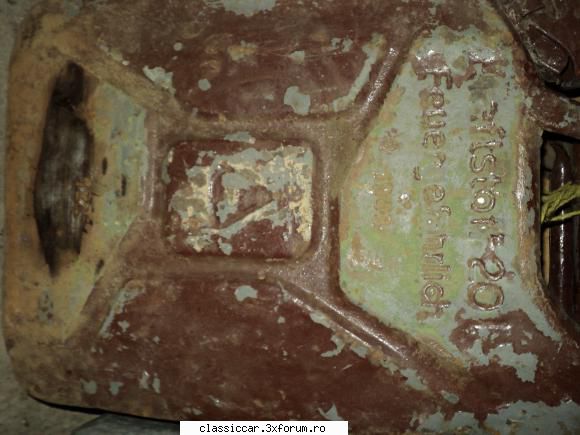 nu e indoita sau sparta canistre (1943) si una ruseasca din aluminiu