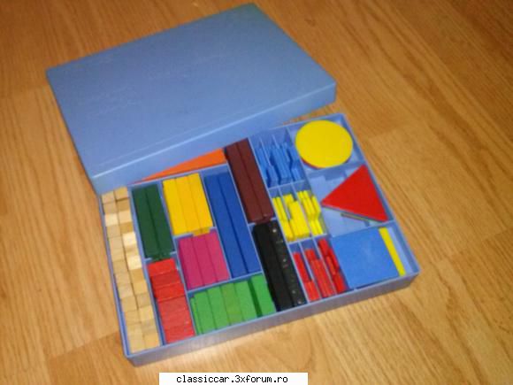 set cu figurine de matematica , este setul din poze . pret 20 lei + taxa postala set cu figurine de