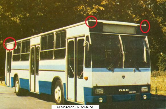 lumini parcare romanesti. alata poza, pentru parte din fata erau albe, spate rosii.