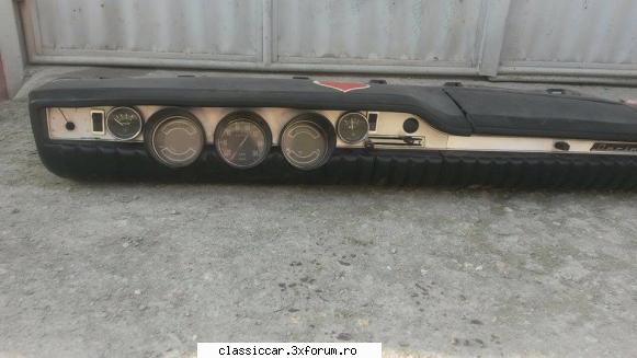 vand piese dacia bord