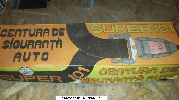 cateva accesorii vand set centuri siguranta. centurile sunt noi noute ambalajul original. din vad