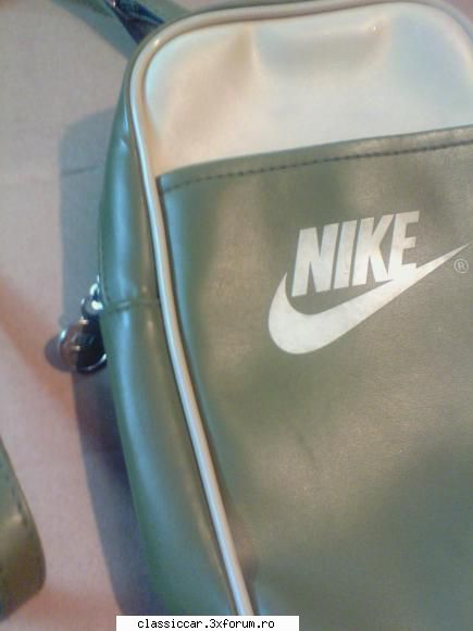 borseta nike oldschool foarte frumoasa eleganta
