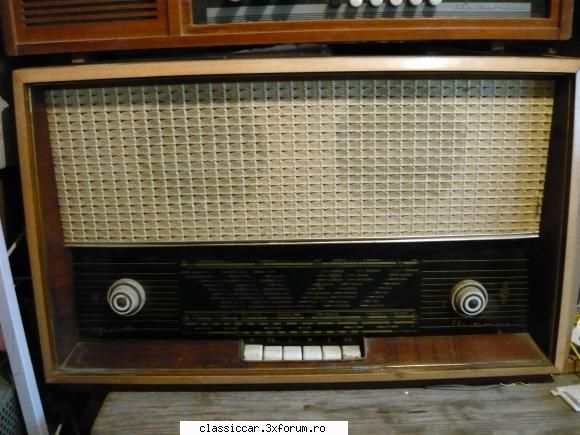 radio romanesc model rar opera-180 lei cumpar radio cu lampi