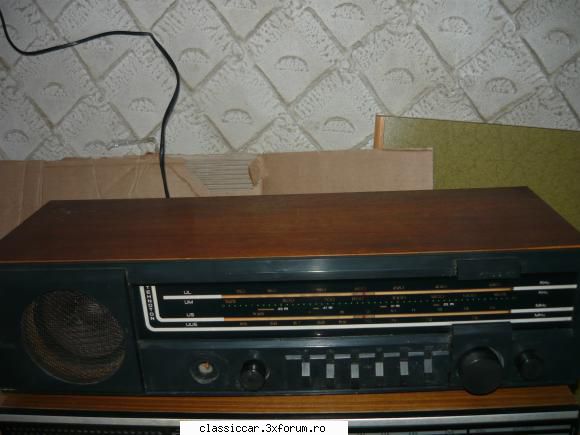 cumpar radio lampi doilea unul din cele doua dar mai stiu care din ele