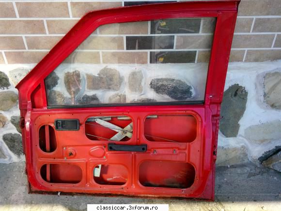 piese lastun are macaraua