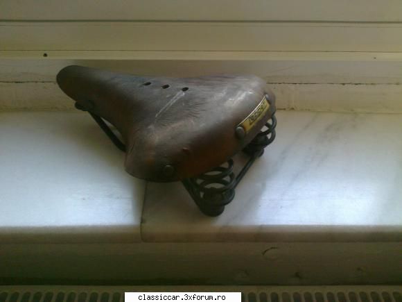 ,scaun piele bicicleta olandeza dous sei mare leisaua mica 100 leitrimit tara prin posta