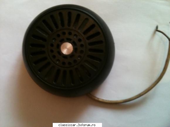 vand in romania,in stare de dintr-o consola 25 lei. vand clasic