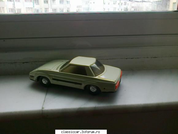 jucarie veche tabla azi preturi lei