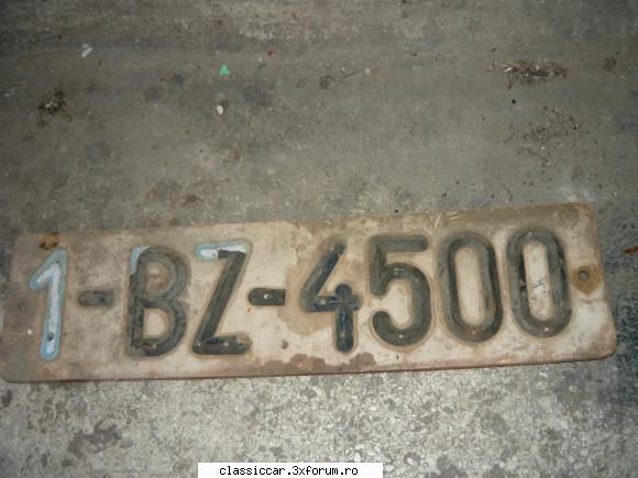 lichidare colectie numere auto vechi din plastic -35 lei