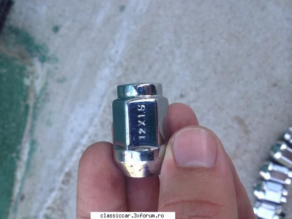 vand piulite cromate m12x1,5 poza