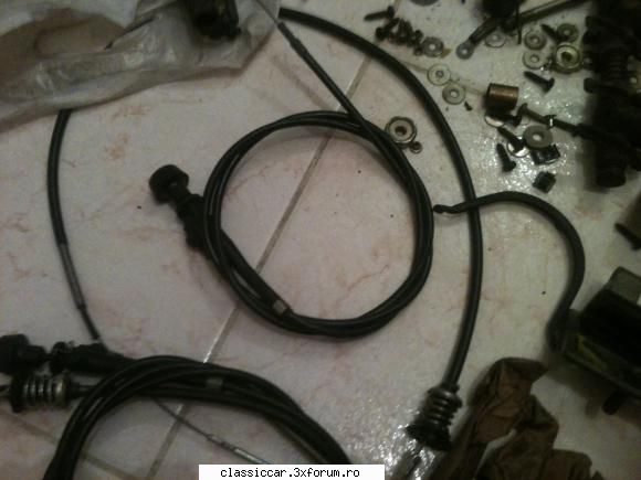 piese dacia noi poza