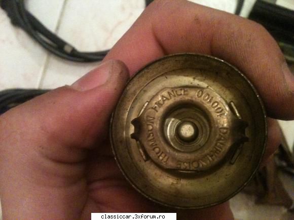 piese dacia noi poza