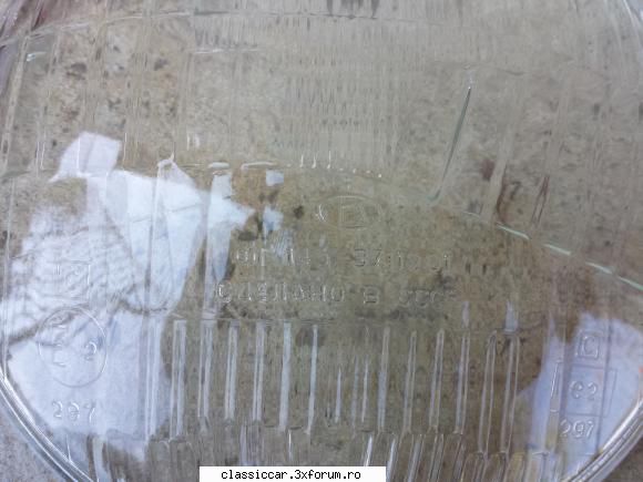 detaliu far v�nd piese lada noi