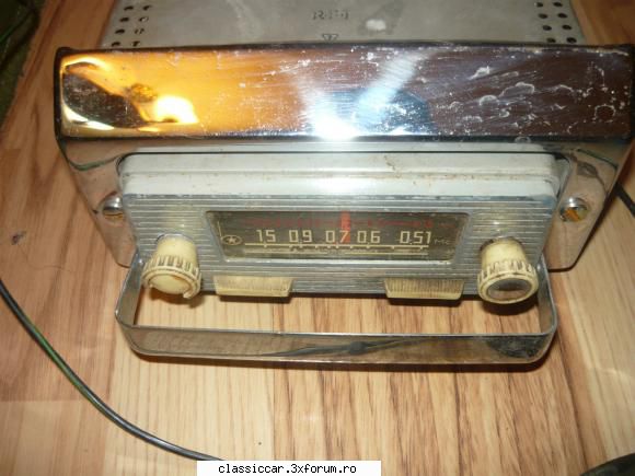 radio auto german butoane albe 12v radio rusesc poza