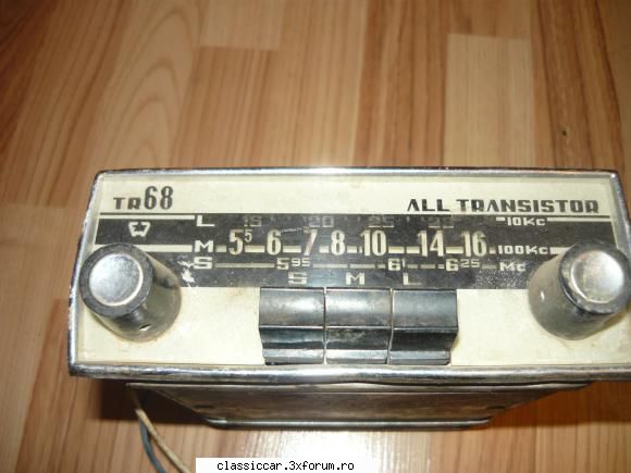 radio auto german butoane albe 12v radio rusesc radio rusesc 68anii 60-70, are lei