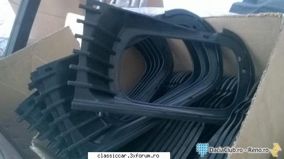 piese dacia noi adaug ochelari noi 1300pret lei bucata.