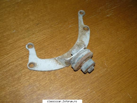 vand suport motor original, pentru motor cu benzina. stare foarte buna! se vinde asa cum se vede in