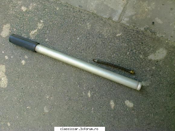 pompa bicla pompa este bine,cu furtunul leitrimit posta