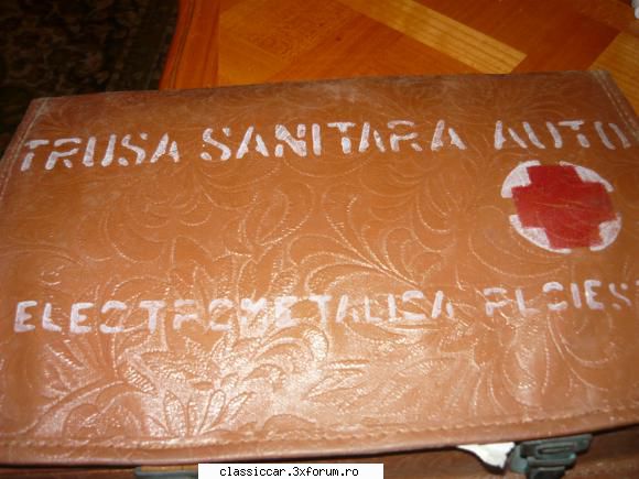truse medicale auto vechi rezervata