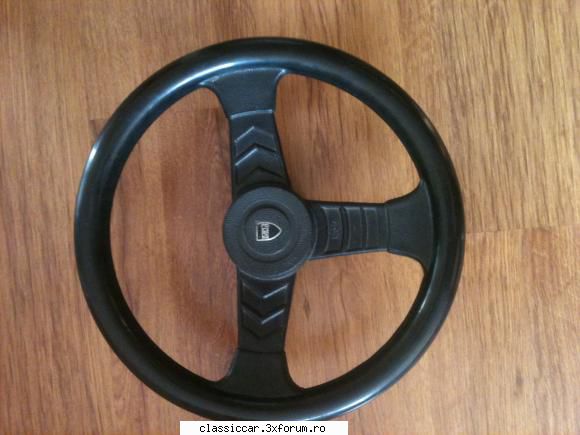 piese dacia noi volan dacia sport stare foarte buna.pret 130 lei.