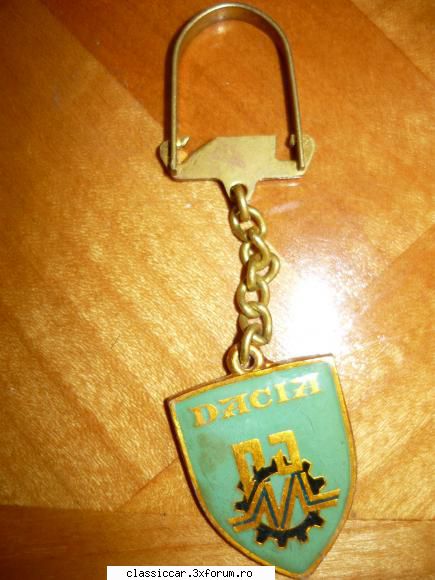 insigne ,plachete ,brelocuri aro,dacia ont 9breloc dacia lei